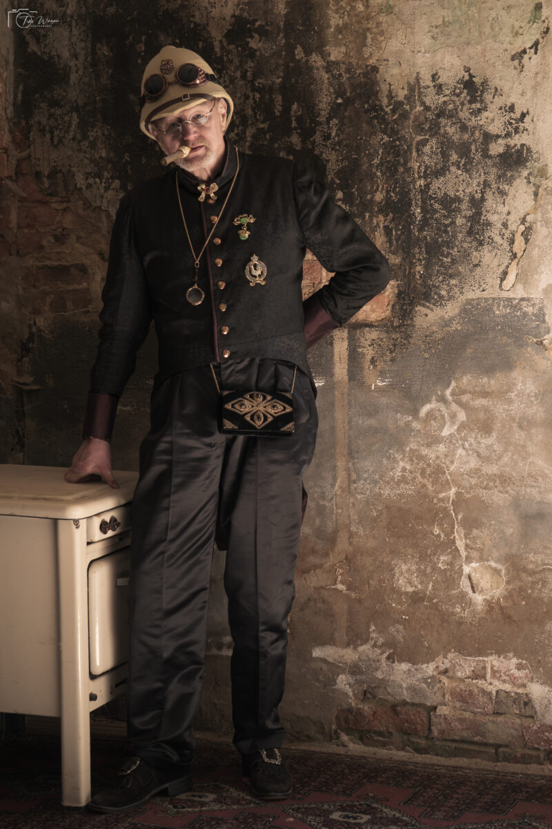 Alte Essigfabrik 04/25 – Steampunk